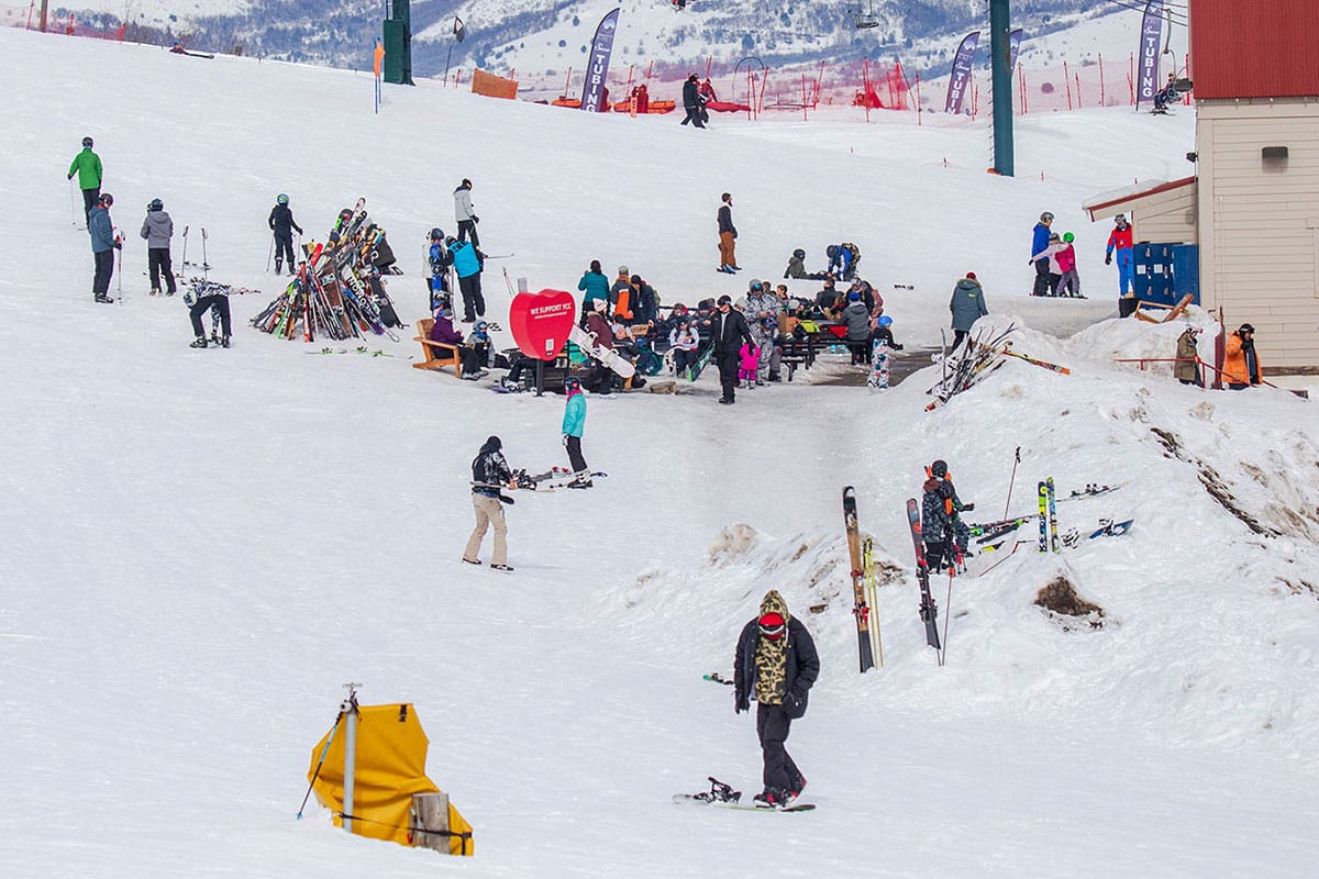 Skiing and snowboarding in Nordic Valley
